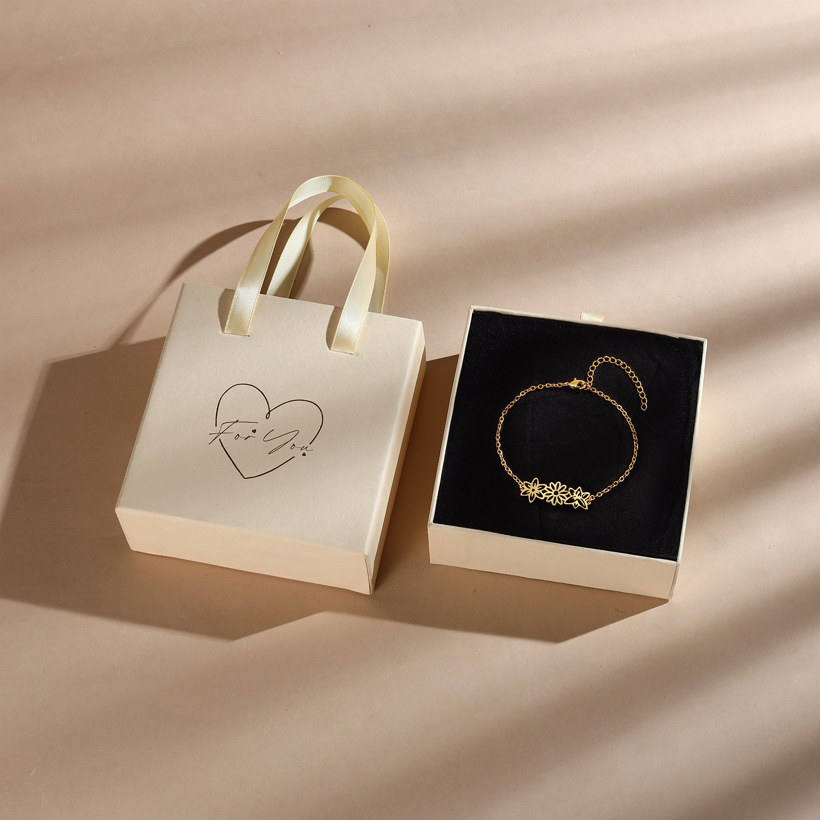 Bracelet 2 Fleurs de Naissance Personnalisées pour Femme