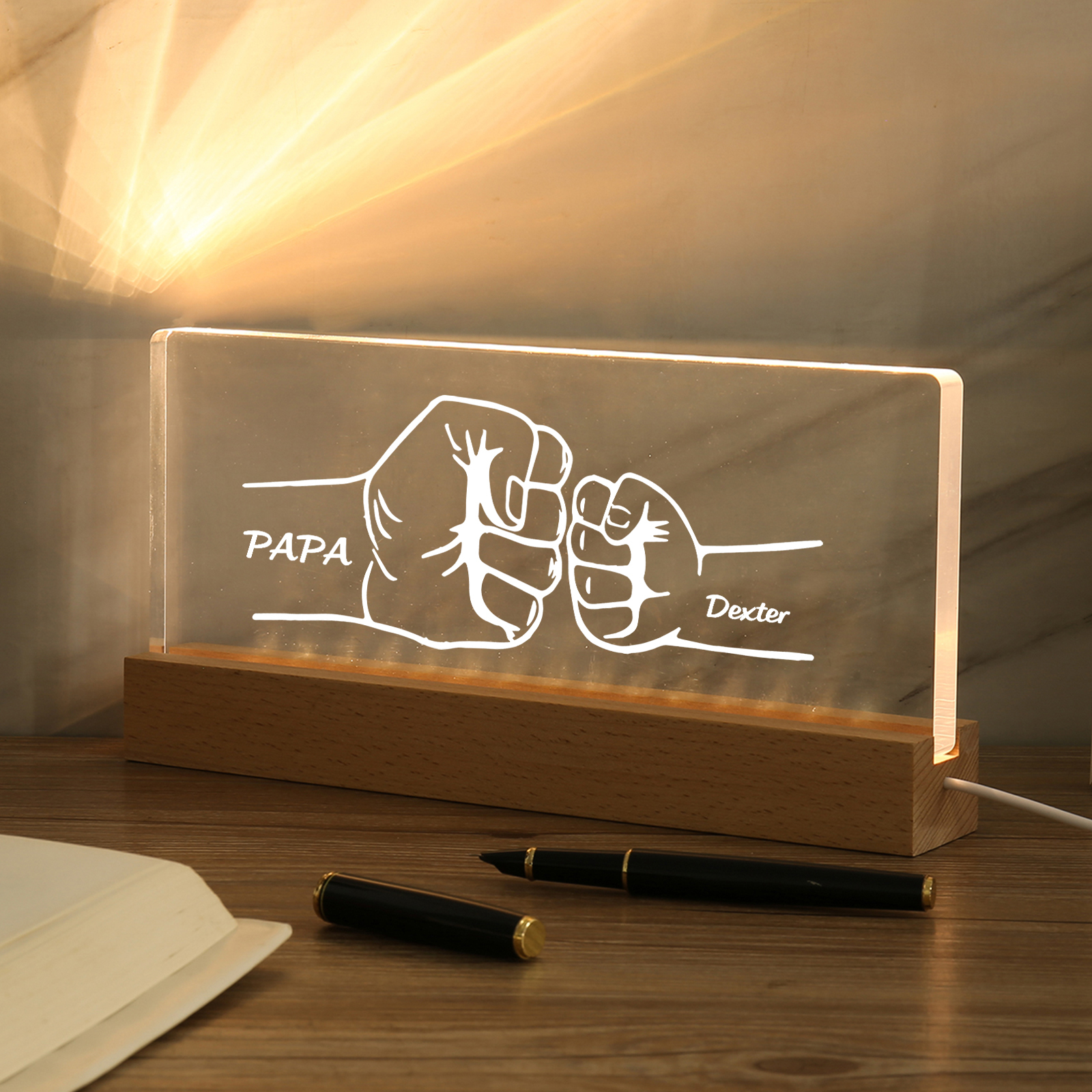 À mon Papa/Papi- Lampe de chevet LED Poings 2 Prénoms Personnalisés