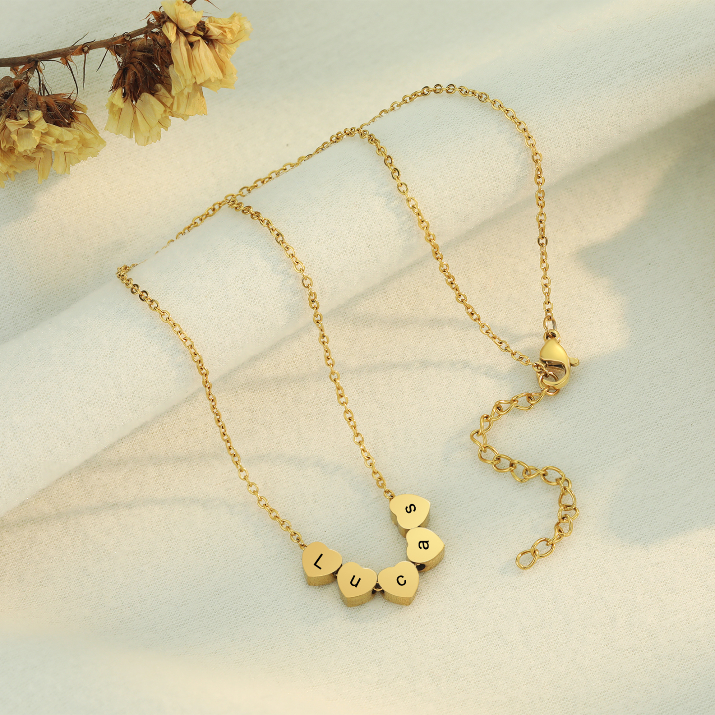 Collier Cœur pendentif 9 lettre Personnalisé