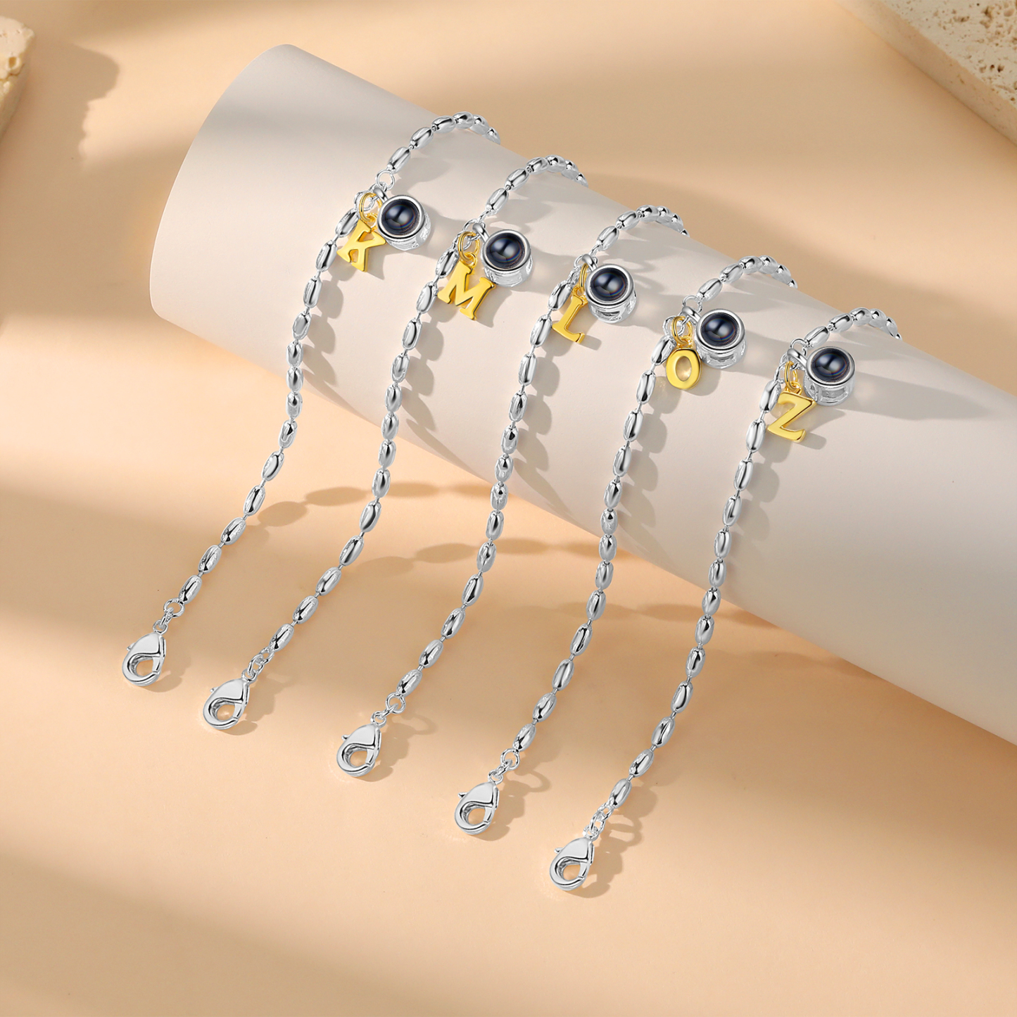 Bracelet Projection de Pierres Bracelet Initiale 1 Photo Personnalisée avec 26 Lettres｜Jessemade