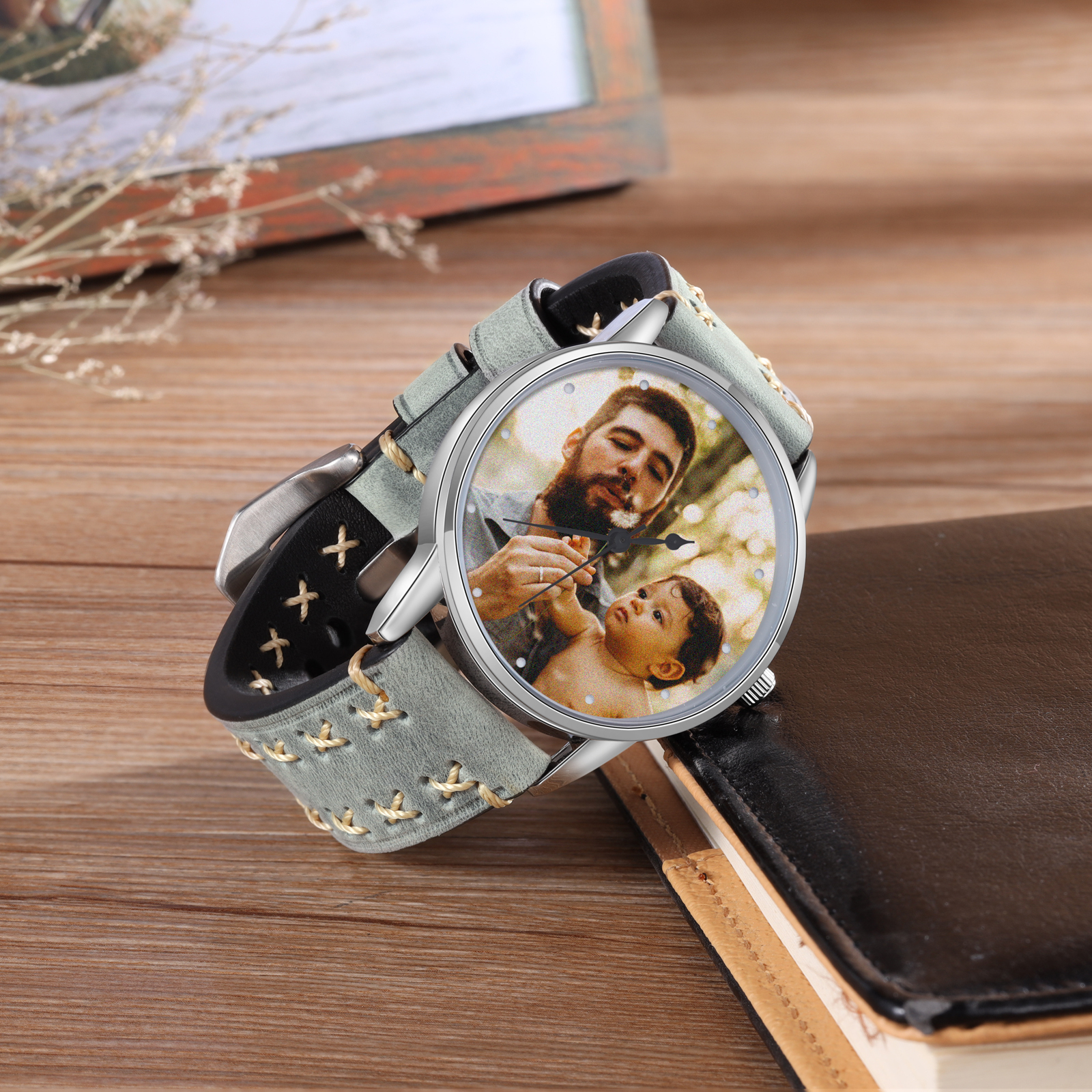 Montre Personnalisée Photo avec Gravure du prénom en Cuir véritable
