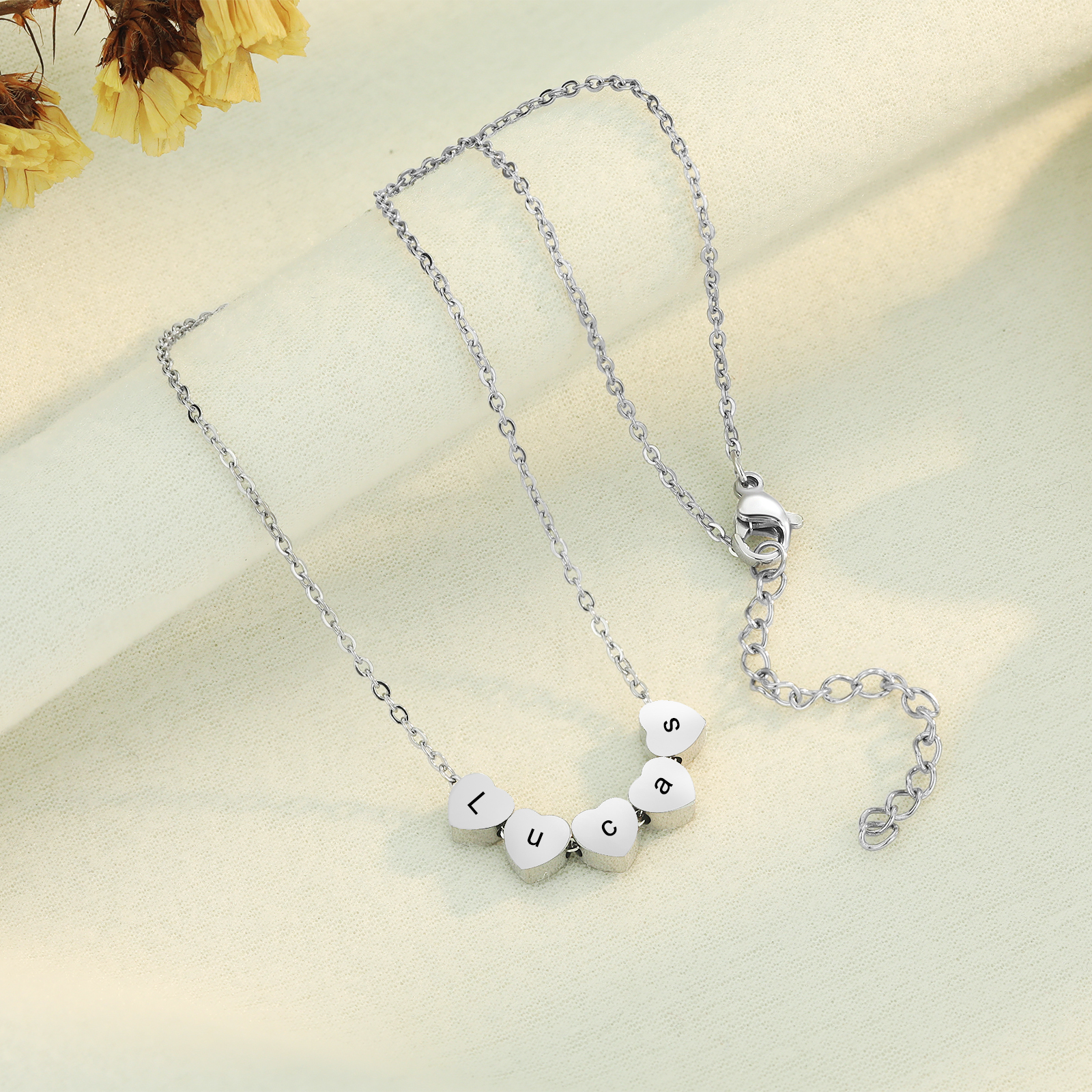 Collier Cœur pendentif 9 lettre Personnalisé