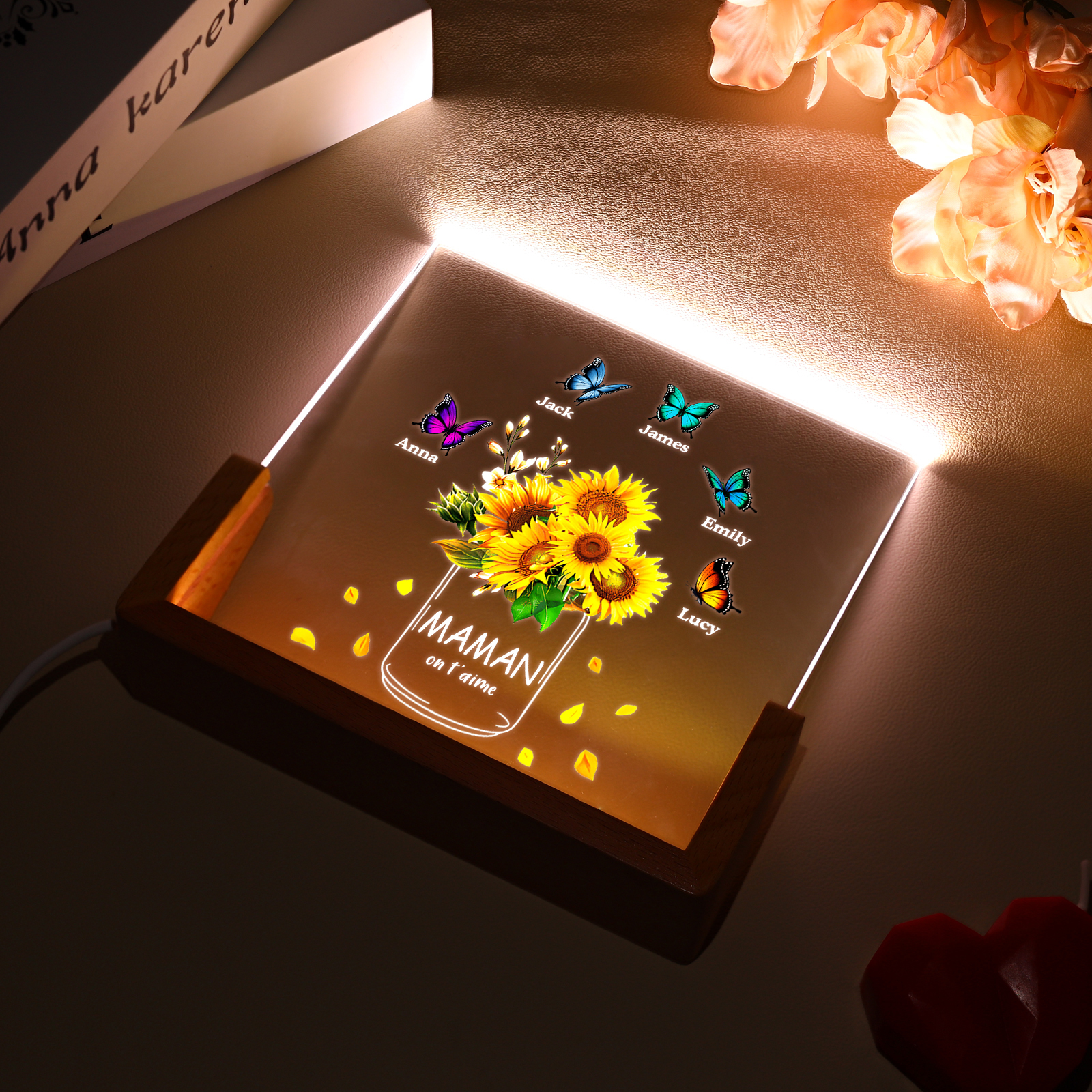 À Maman/Mamie - Lampe de chevet LED Tournesol 5 Prénoms Personnalisés avec 2 Textes pour Famille