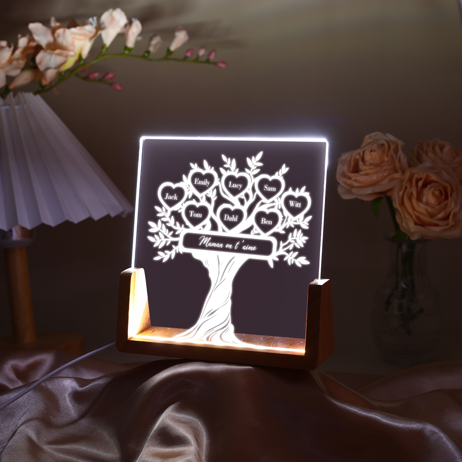 À Maman/Mamie - Lampe de chevet LED Arbre de Vie 8 Prénoms Personnalisés avec Texte pour Famille