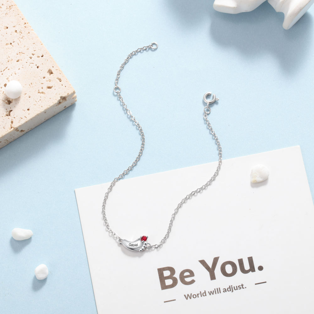 Bracelet Prénom Personnalisé pied bebe avec pierre de naissance