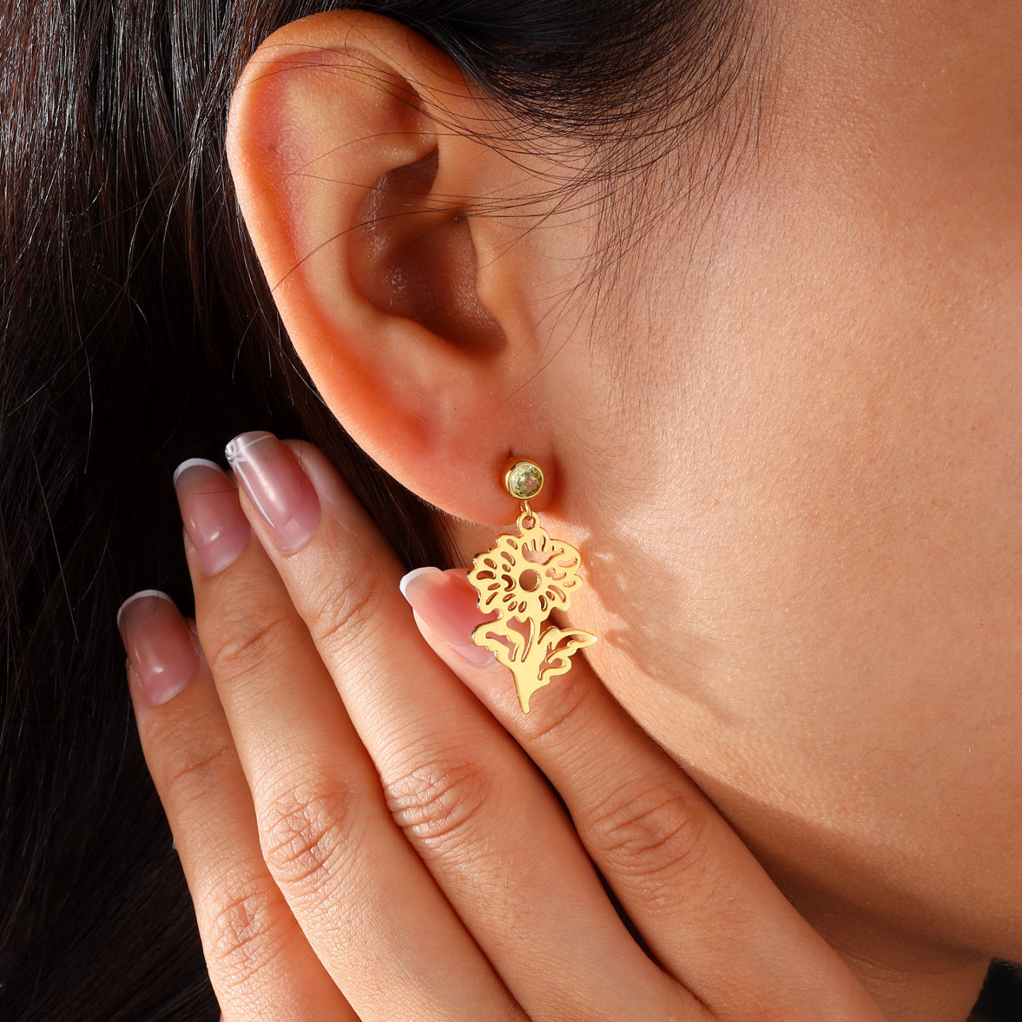 Boucle d'oreille Fleur de Naissance Personnalisé avec Pierre de Naissance