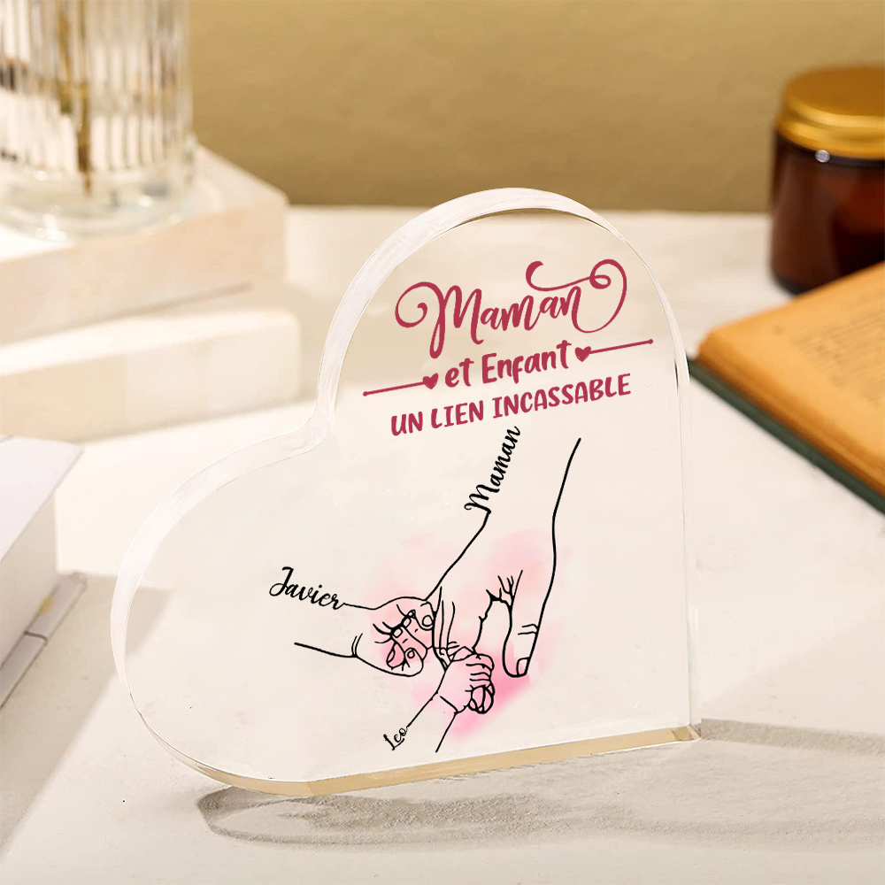 À ma Maman - Plaque Acrylique en Forme de Cœur la main dans la main 3 Prénoms Personnalisés