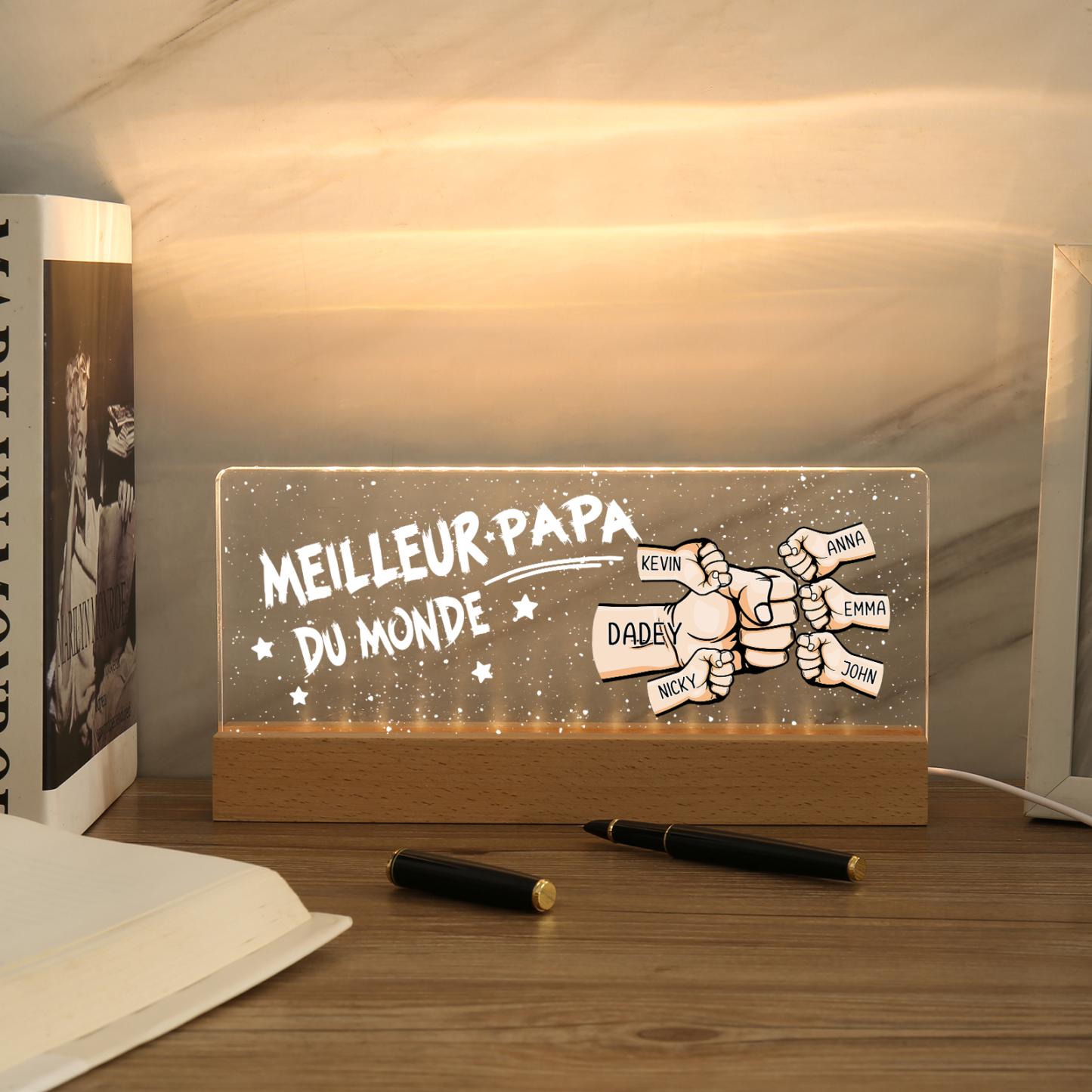 À mon Papa- Lampe de chevet LED Poings 6 Prénoms Personnalisés