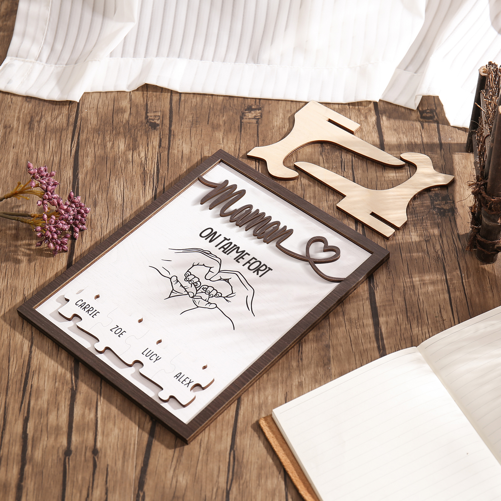 À Maman - Décoration en bois Mains et Puzzles 4 Prénoms et 1 Texte Personnalisés Ornement Famille