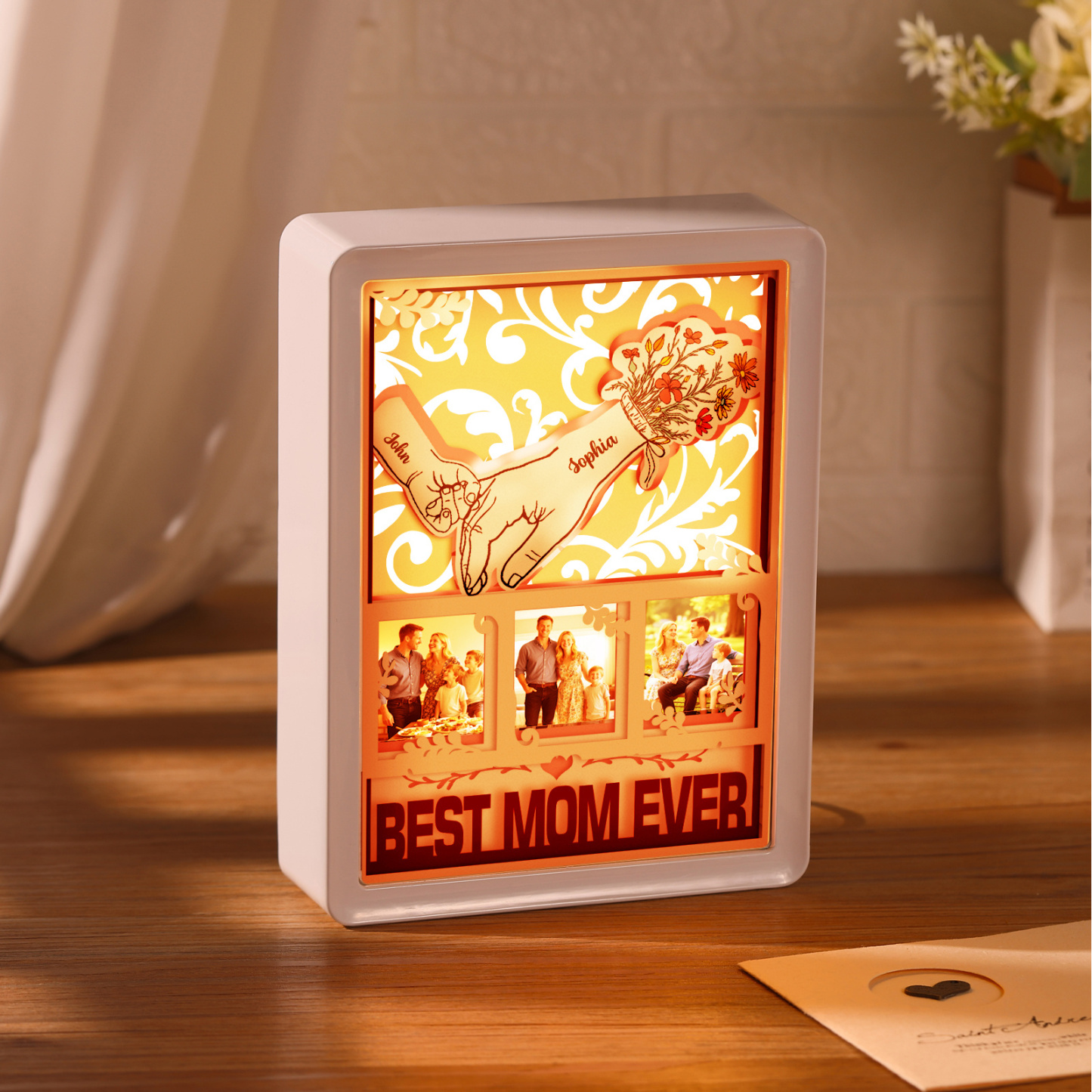Cadre lumineux 3D en papier découpé « Main dans la main » – personnalisé avec prénoms, photos et texte