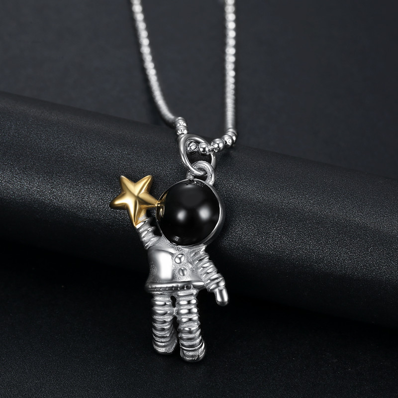 Collier Pendentif Astronaute Spaceman Acier au titane Collier Homme
