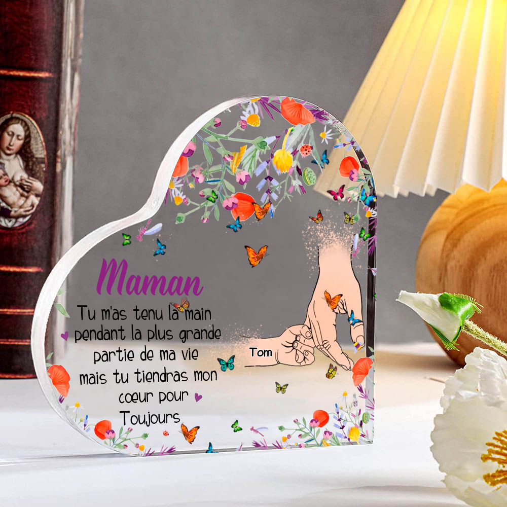 À ma Maman - Plaque Acrylique en Forme de Cœur 1 Prénom Personnalisé la Mian dans la Main