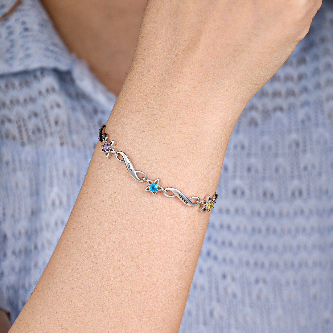 Bracelet infini à Breloque 5 Prénom Personnalisé avec 5 Pierre de Naissance
