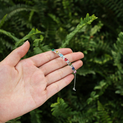 Bracelet à Breloque 7 Prénoms Personnalisé avec 7 Pierres de Naissance