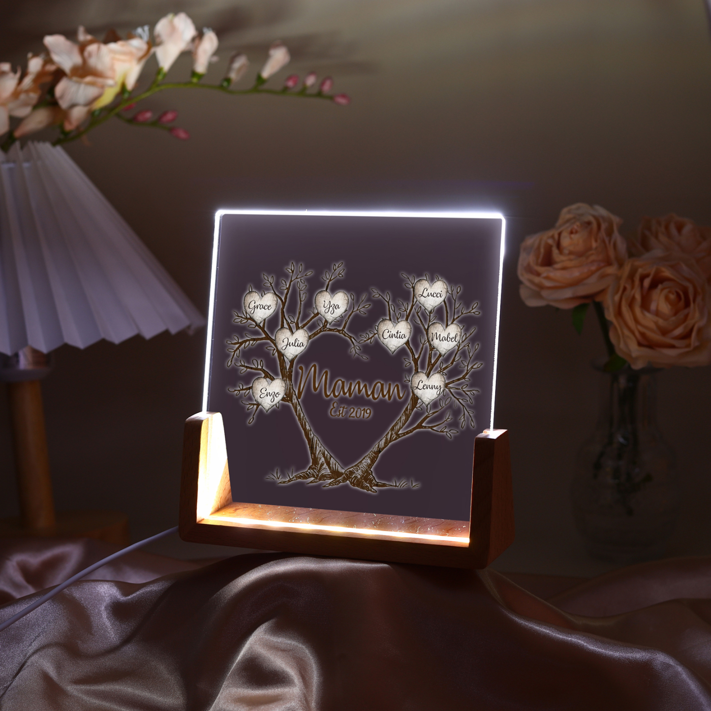 À Maman/Mamie - Lampe de chevet LED Arbre de Vie 8 Prénoms Personnalisés avec Texte et Date pour Famille