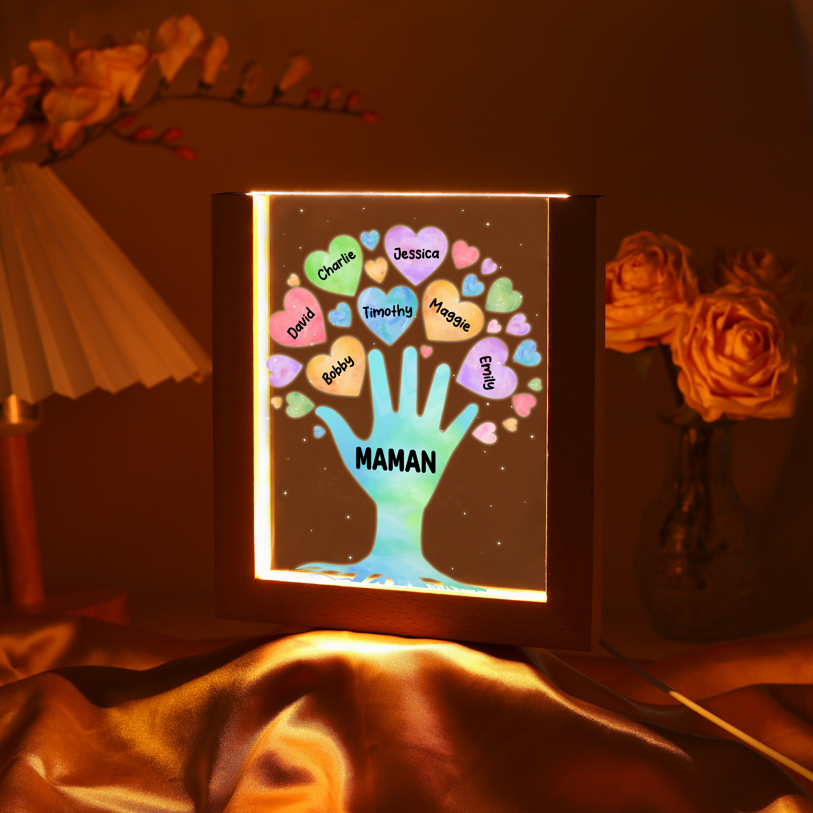 À Maman/Mamie - Lampe de chevet LED Main et Cœur 7 Prénoms Personnalisés avec 1 Texte