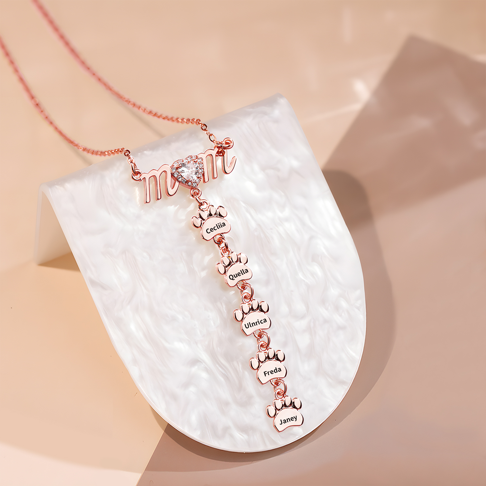 Collier Pendentif Petite Patte 5 Prénoms Personnalisés Collier pour Maman
