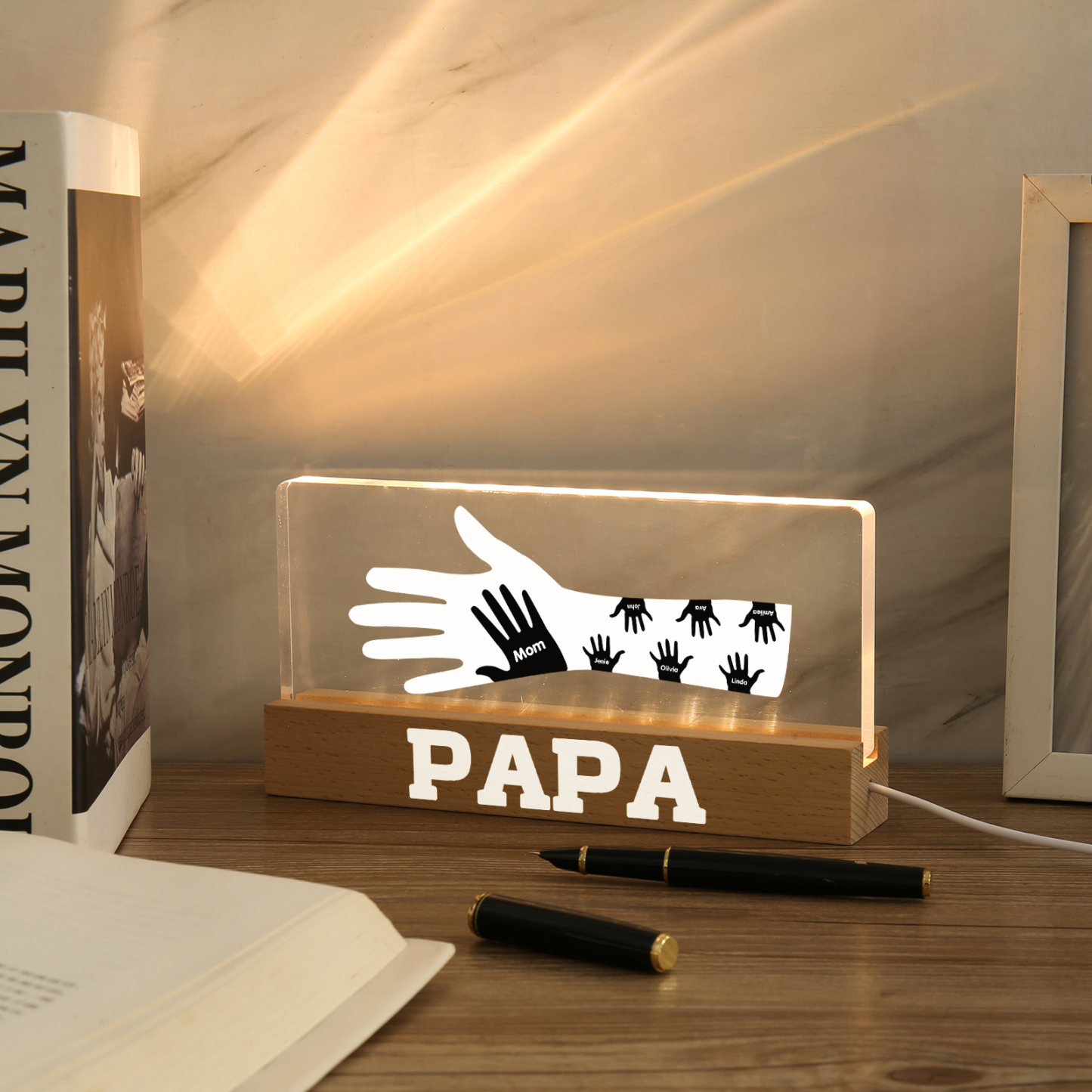 À Papa/Maman- Lampe de chevet LED Mains 7 Prénoms Personnalisés avec Texte pour Famille