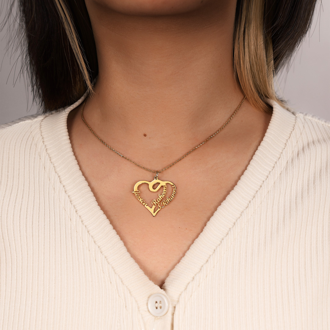 Collier Prénom Personnalisé Pour Femmes avec 3 Prénoms