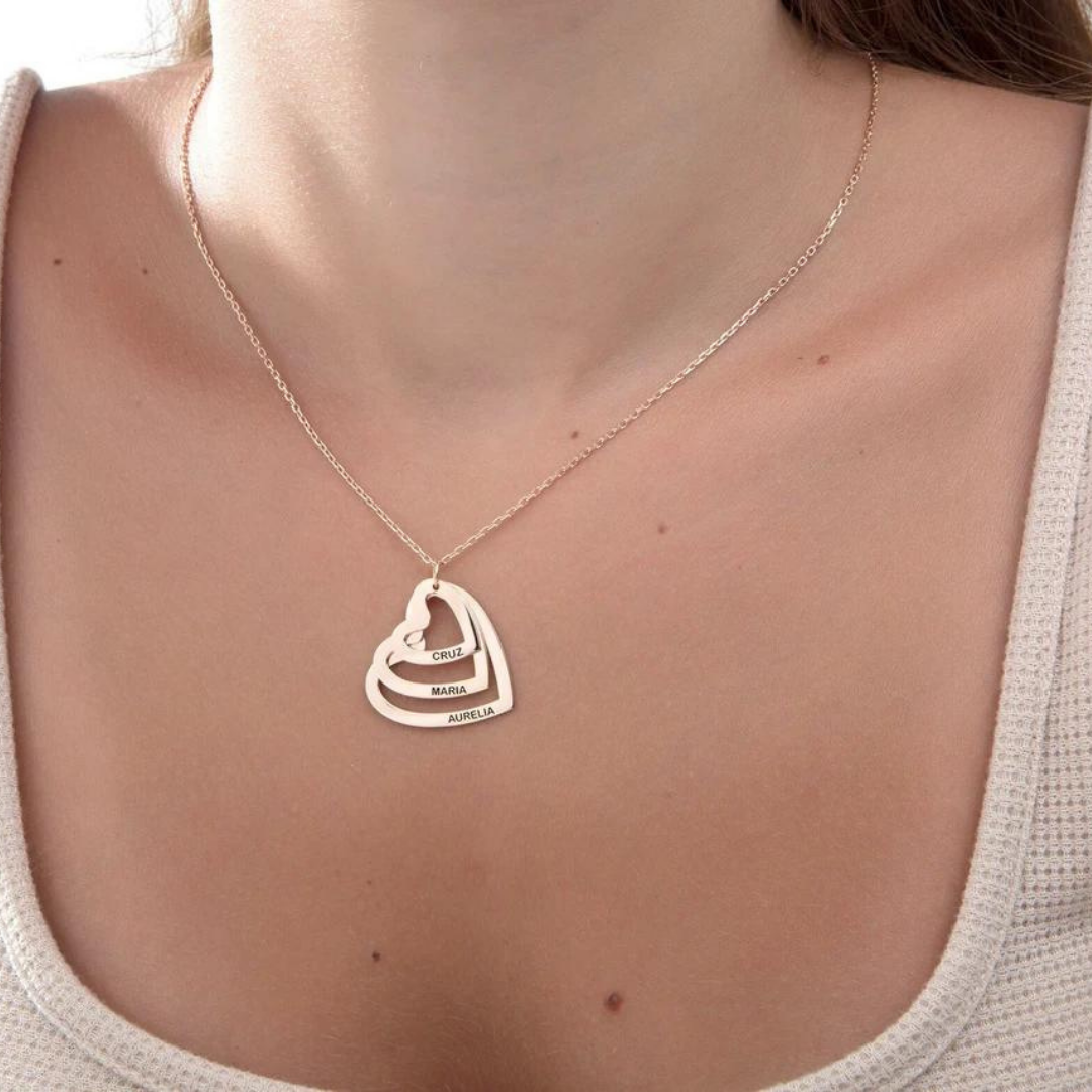 Collier Personnalisé 4 Coeurs Pour Elle
