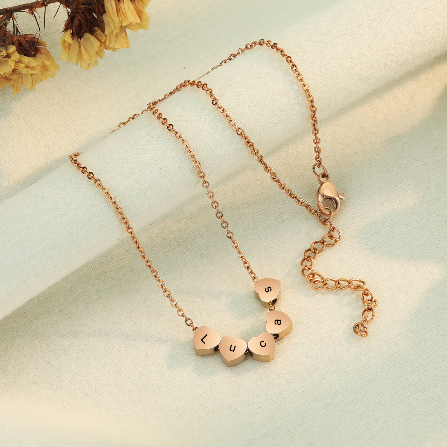 Collier Cœur pendentif 9 lettre Personnalisé
