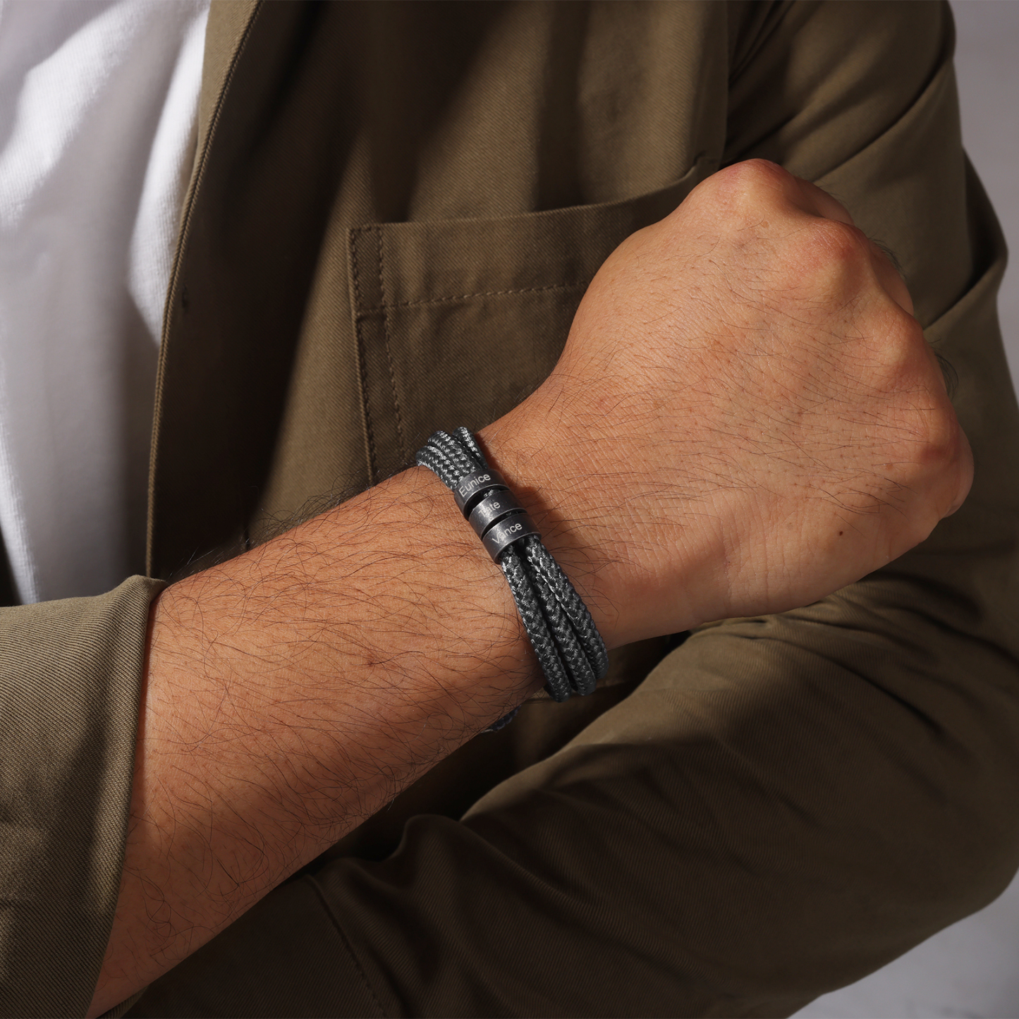 2-4 Noms Bracelet Vintage Personnalisés Bracelet Homme en Corde Gris