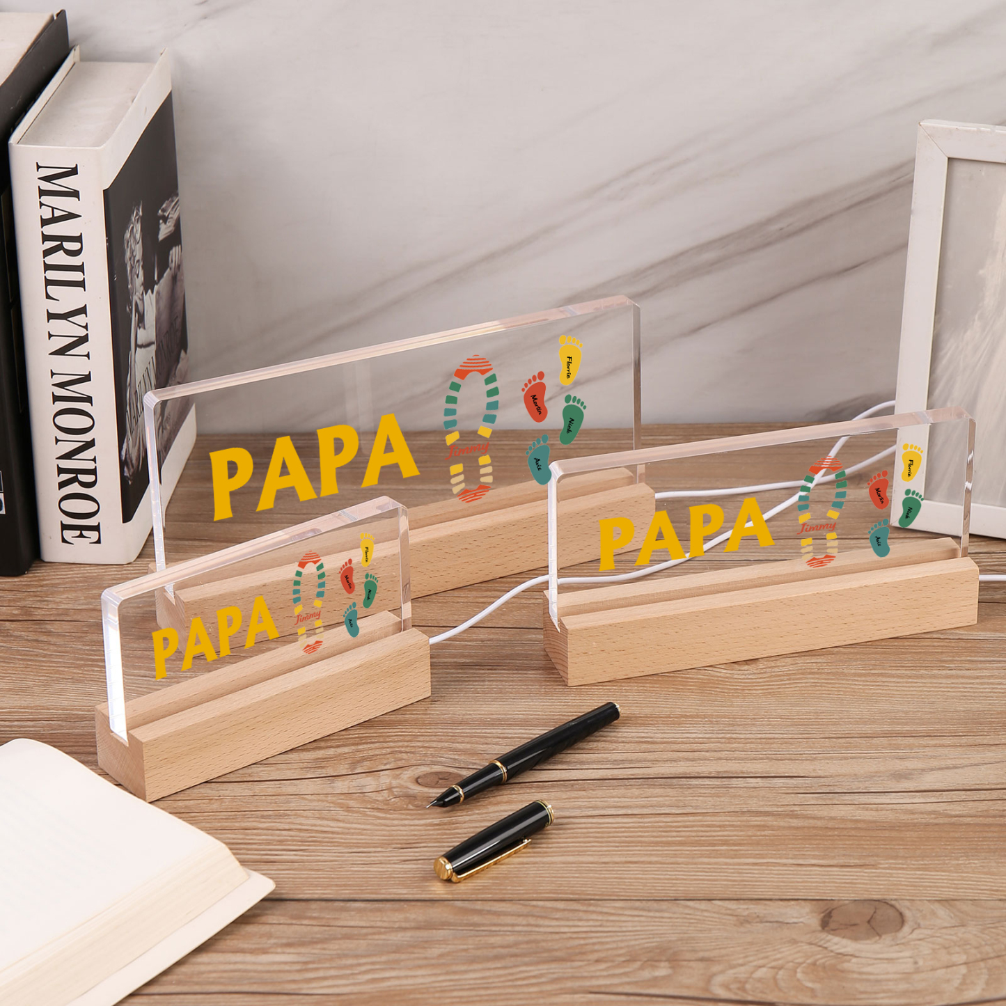 À mon Papa/Papi- Lampe de chevet LED Pieds Bébé 5 Prénoms Personnalisés avec Texte