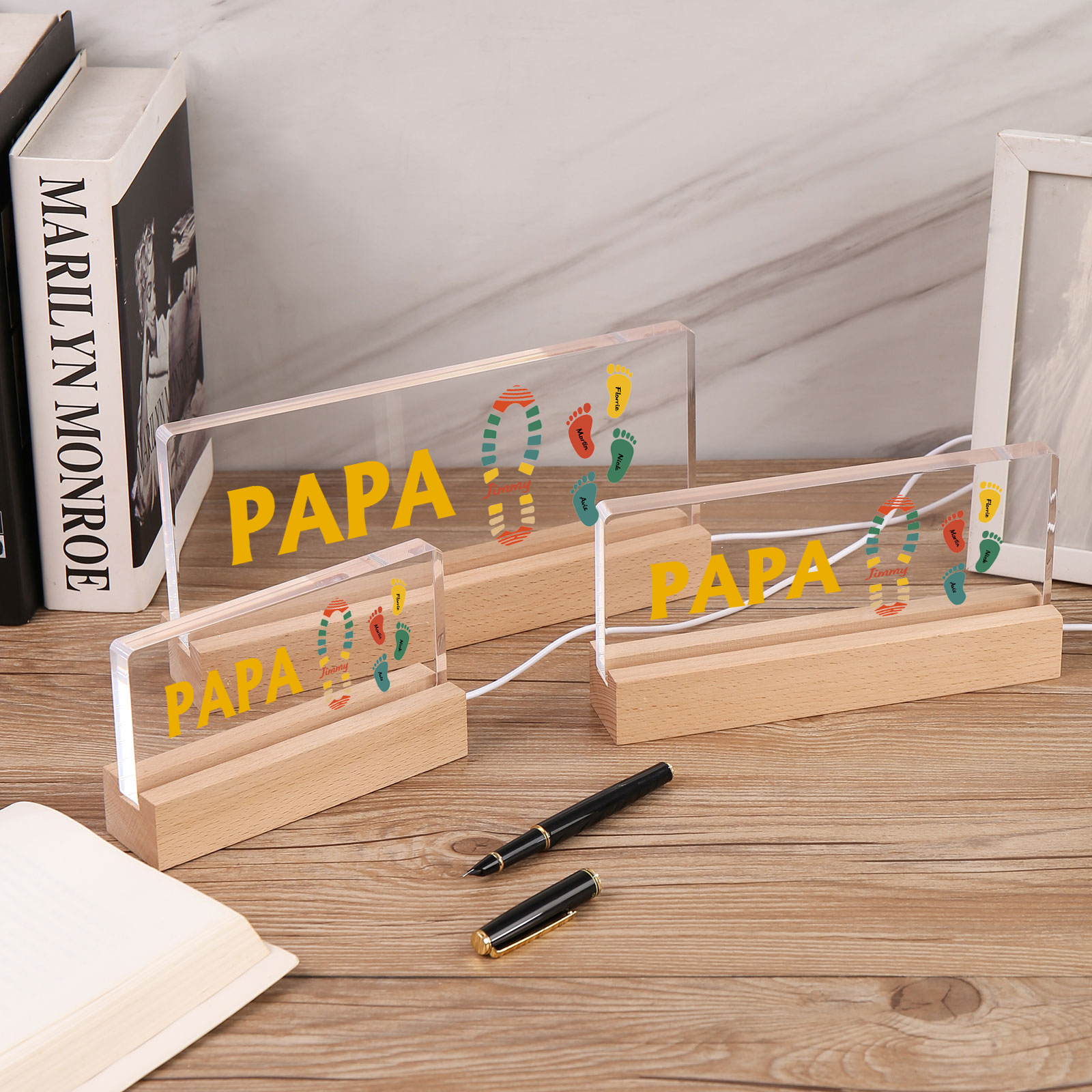 À mon Papa/Papi- Lampe de chevet LED Pieds Bébé 5 Prénoms Personnalisés avec Texte
