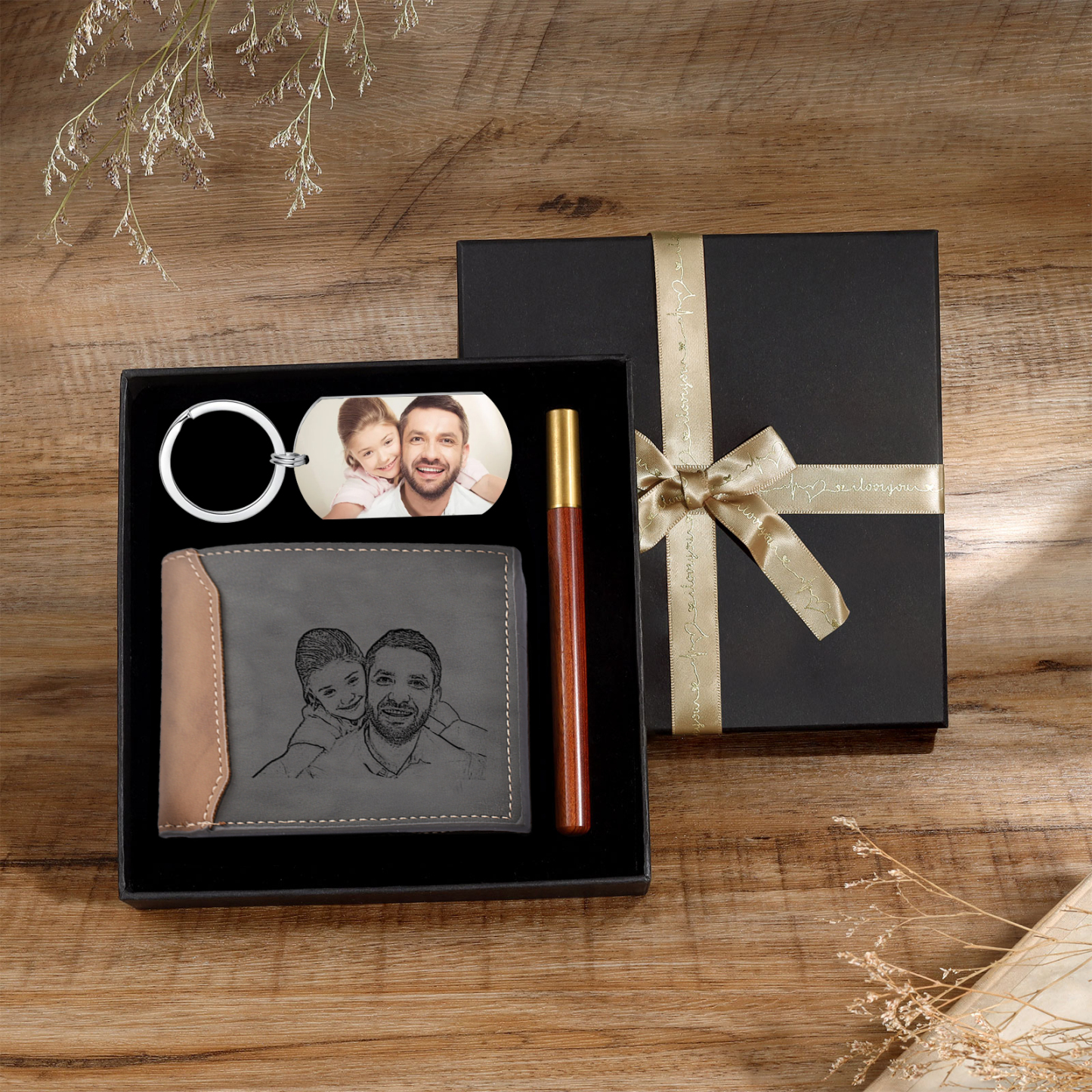 Coffret Cadeau 3PCS - Portefeuille classique Porte-Clés et Stylo 2 Textes Personnalisés avec 2 Photos et 1 Date Coffret Cadeau pour Homme