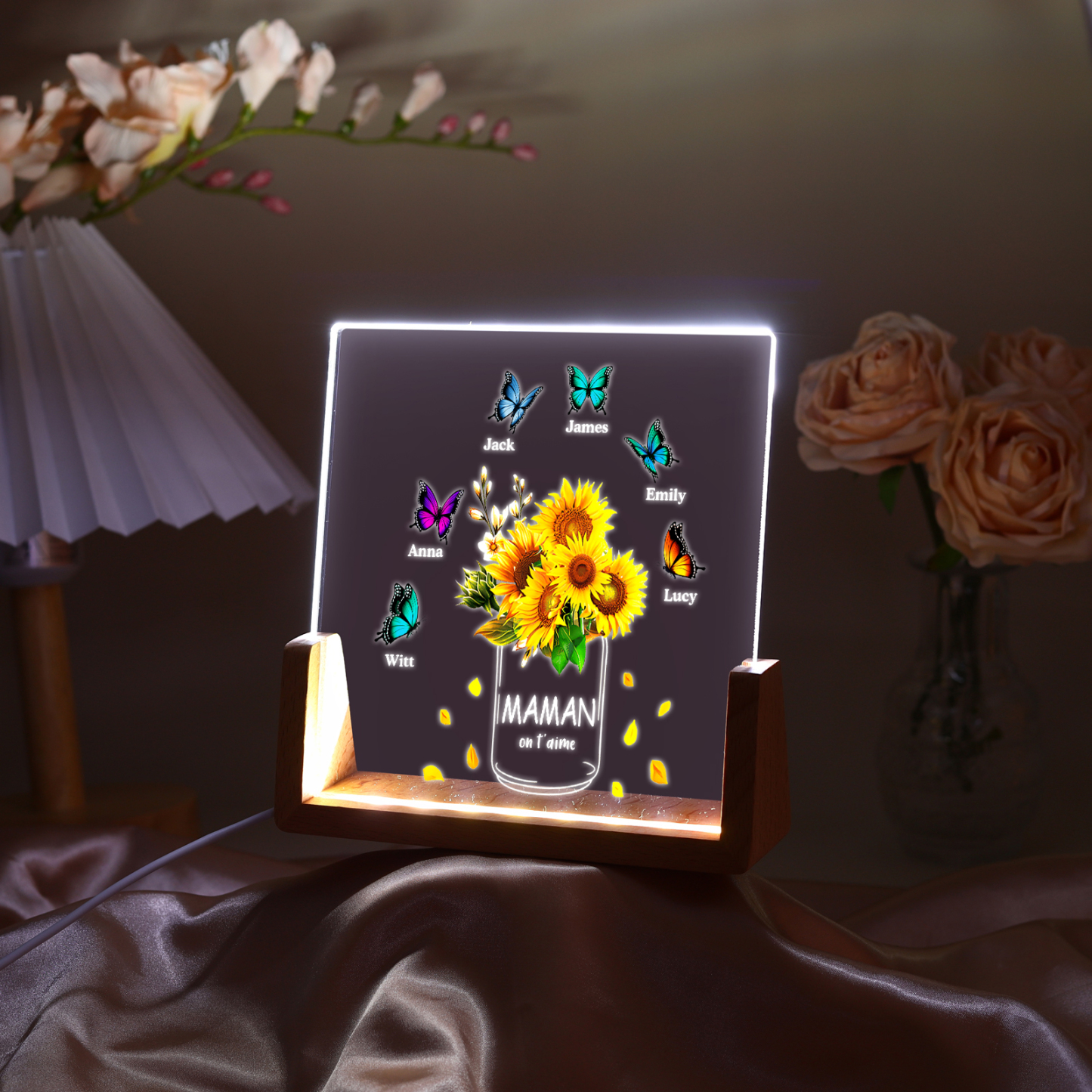 À Maman/Mamie - Lampe de chevet LED Tournesol 6 Prénoms Personnalisés avec 2 Textes pour Famille