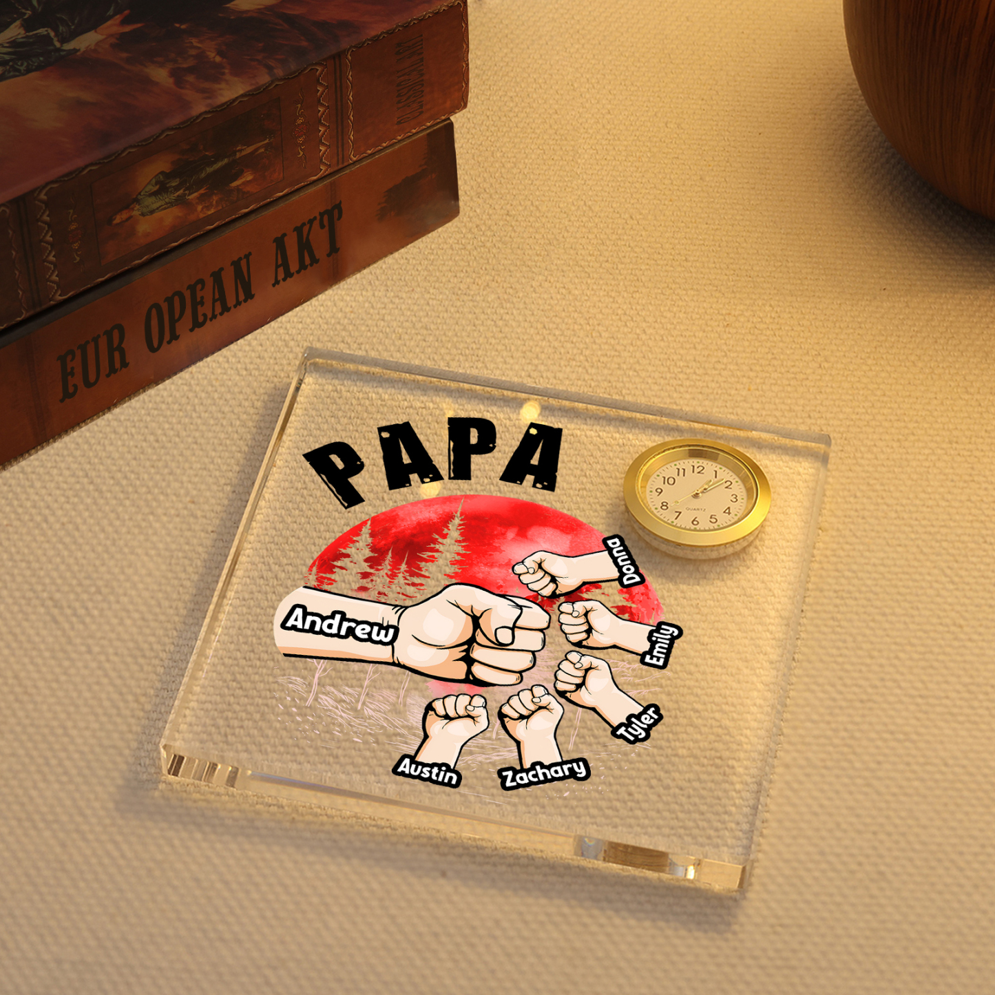 À Papa/Papi - Plaque Acrylique Poings Carré avec Horloge 6 Prénoms et 1 Texte Personnalisés