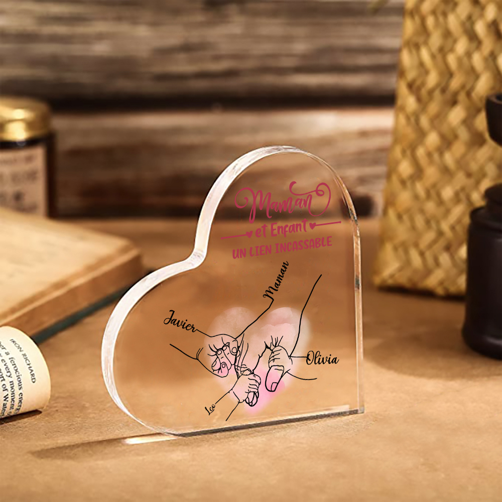 À ma Maman - Plaque Acrylique en Forme de Cœur la main dans la main 4 Prénoms Personnalisés