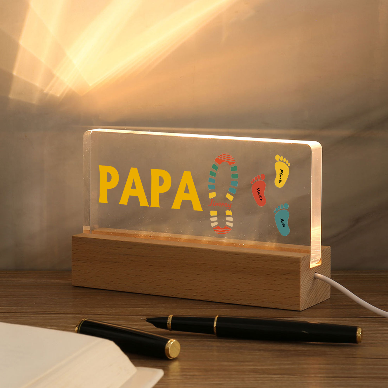 À mon Papa/Papi- Lampe de chevet LED Pieds Bébé 4 Prénoms Personnalisés avec Texte