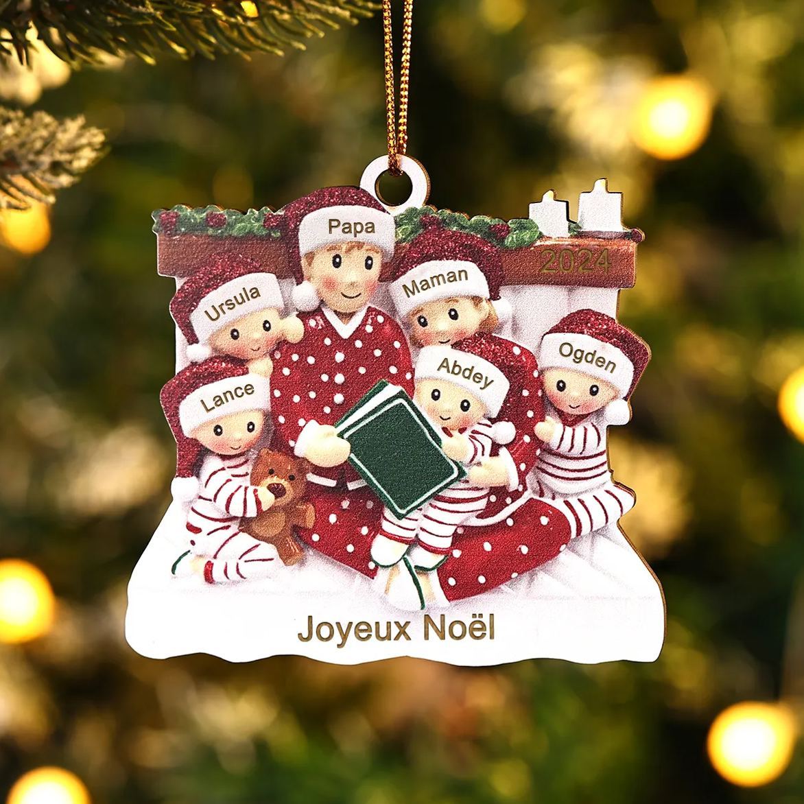 Décoration Sapin Noël en bois la famille en pyjama 6 Prénoms Personnalisés avec Texte et années Cadeau pour Famille | Jessemade