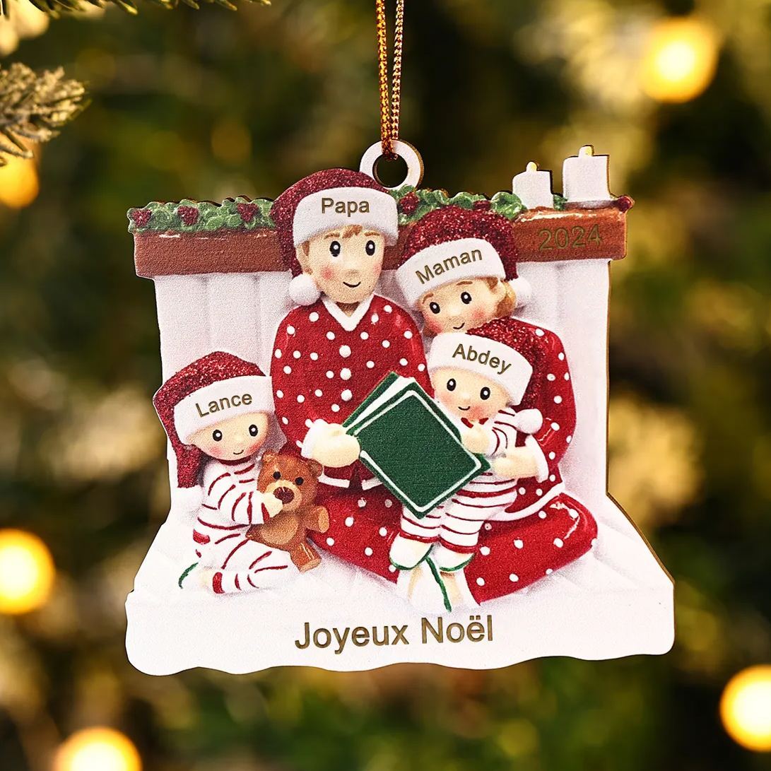 Décoration Sapin Noël en bois la famille en pyjama 4 Prénoms Personnalisés avec Texte et années Cadeau pour Famille | Jessemade