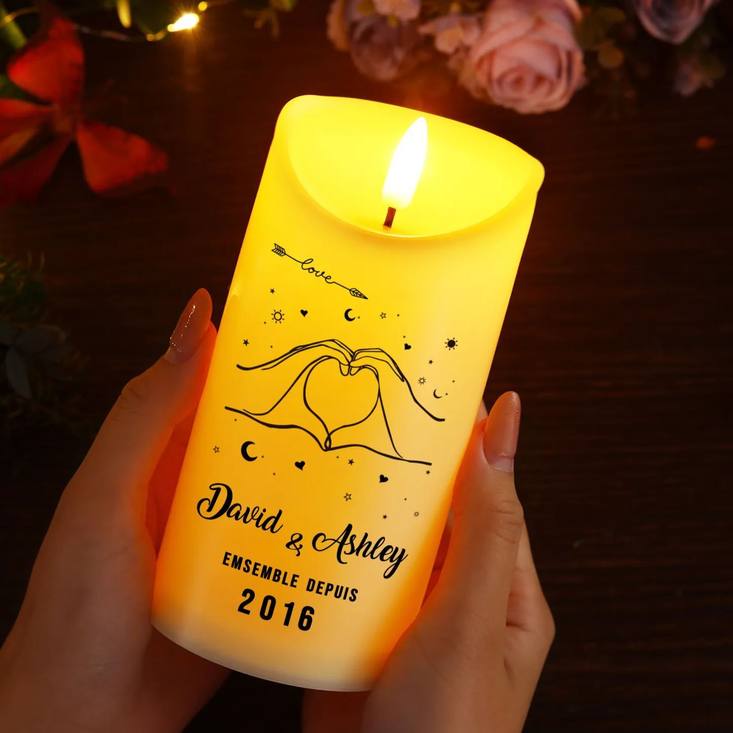 Bougie Électronique 2 Prénoms Personnalisés avec Années Bougie LED Cadeau Coffret pour Couple | Jessemade