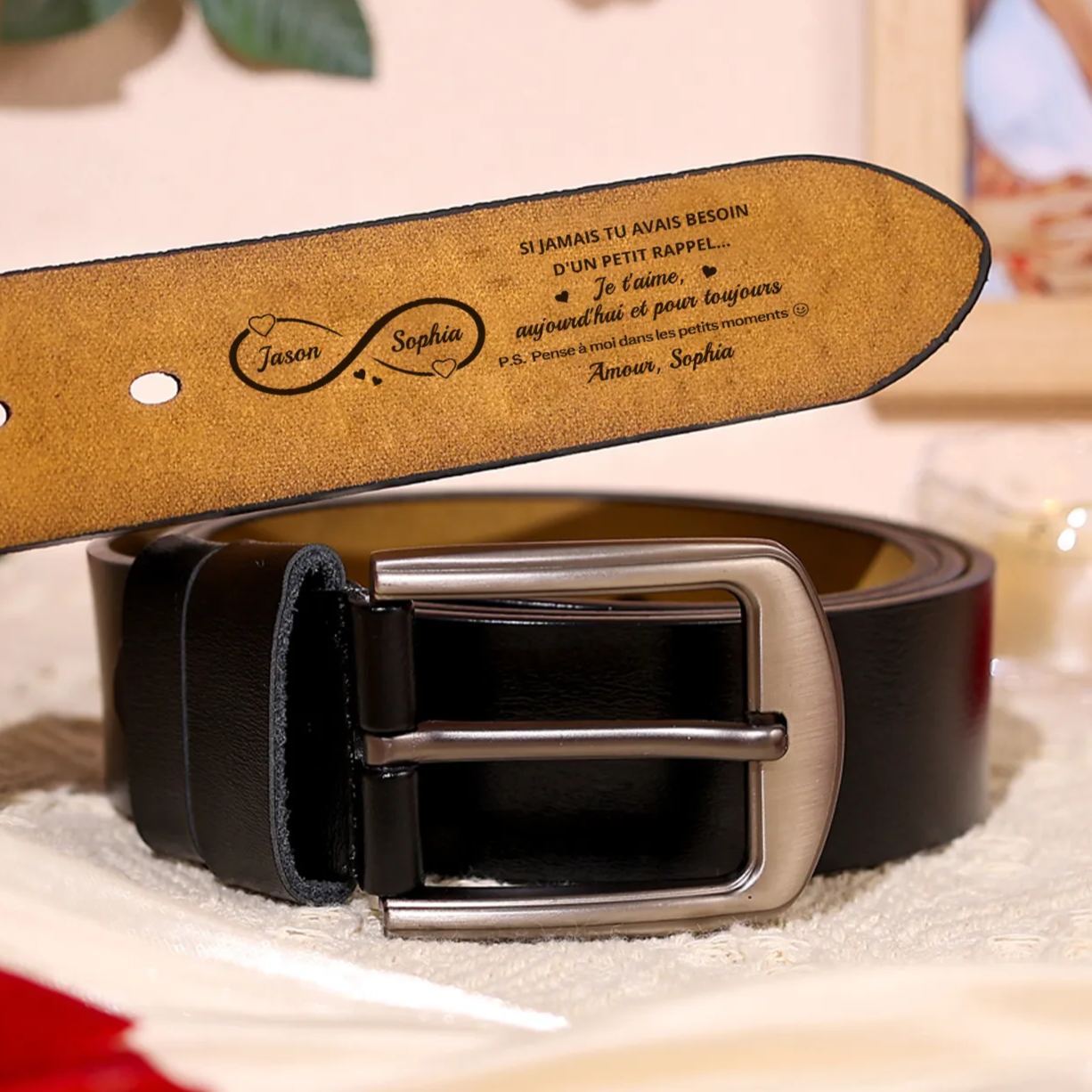 Ceinture en Cuir Noir pour Homme Personnalisée – Un message plein de sens