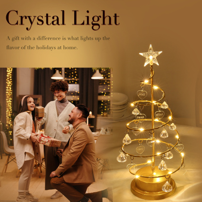 Sapin de Noël Lumineux Personnalisé – Arbre LED avec Prénoms, Métal Doré & Cristaux Acryliques