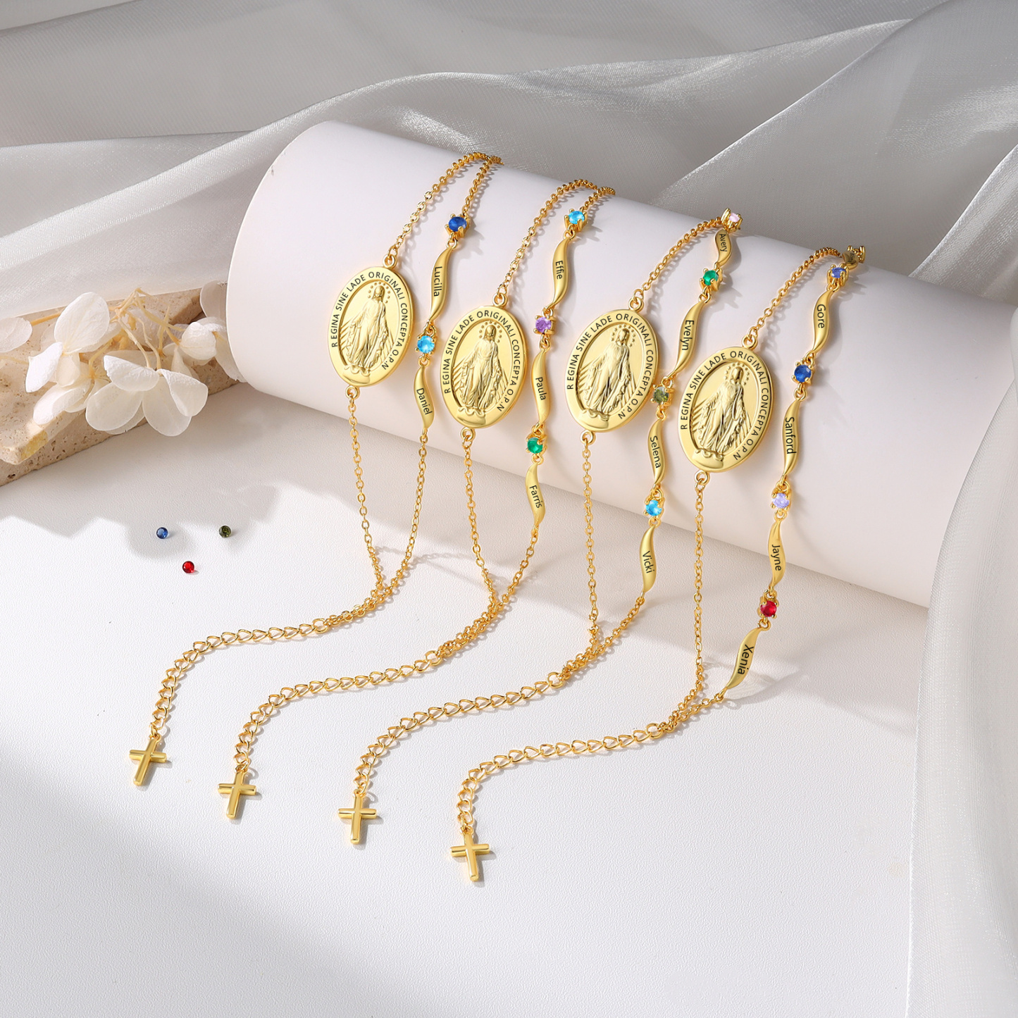 Bracelet avec prénom et pierre de naissance, bracelet croix pour elle