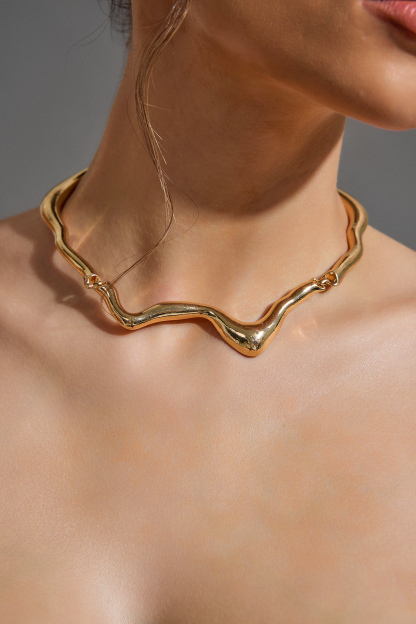 Metal Irregular Shape Necklace