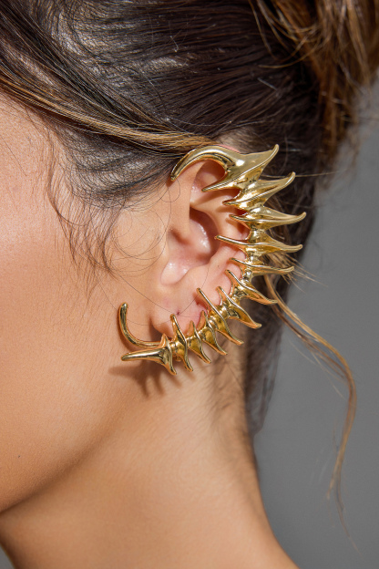 Metal Ear Clip One Piece