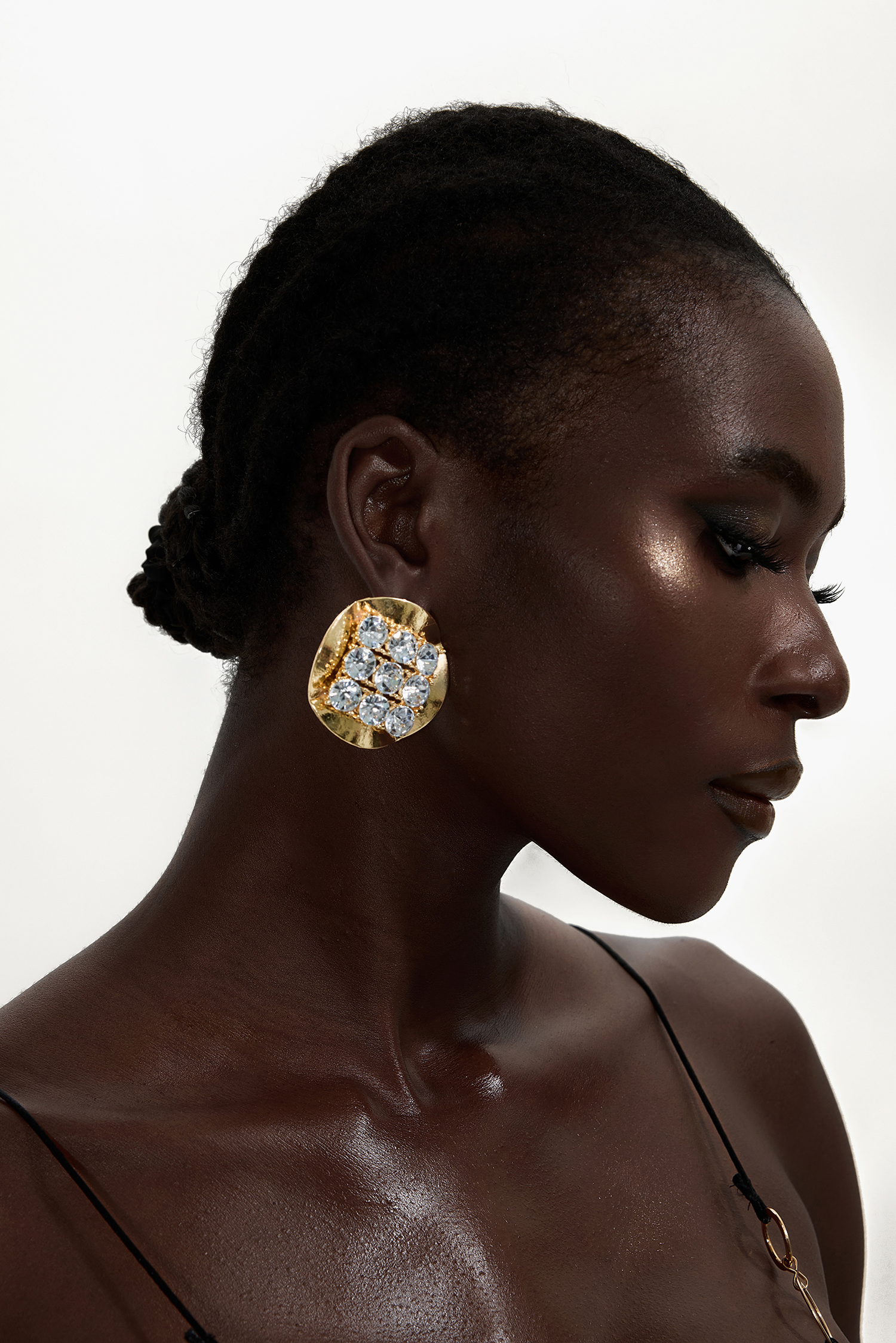 Round Faux Diamond Metal Earrings