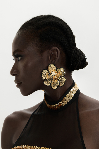 FlowerShape Linear Trim Metal Earrings