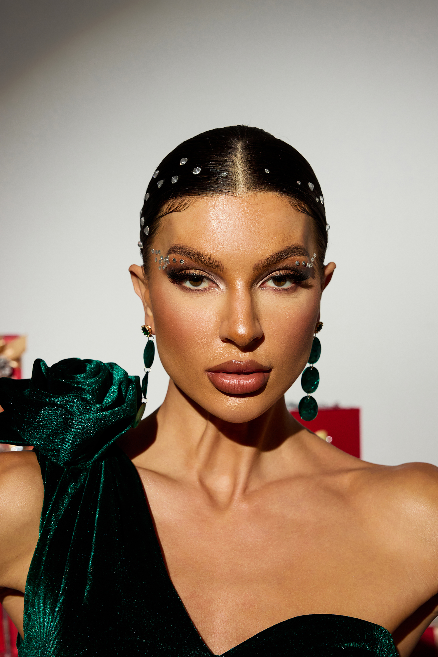 Faux Emerald Oval Drop Earrings