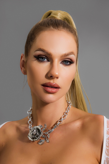 Metal Flower Necklace