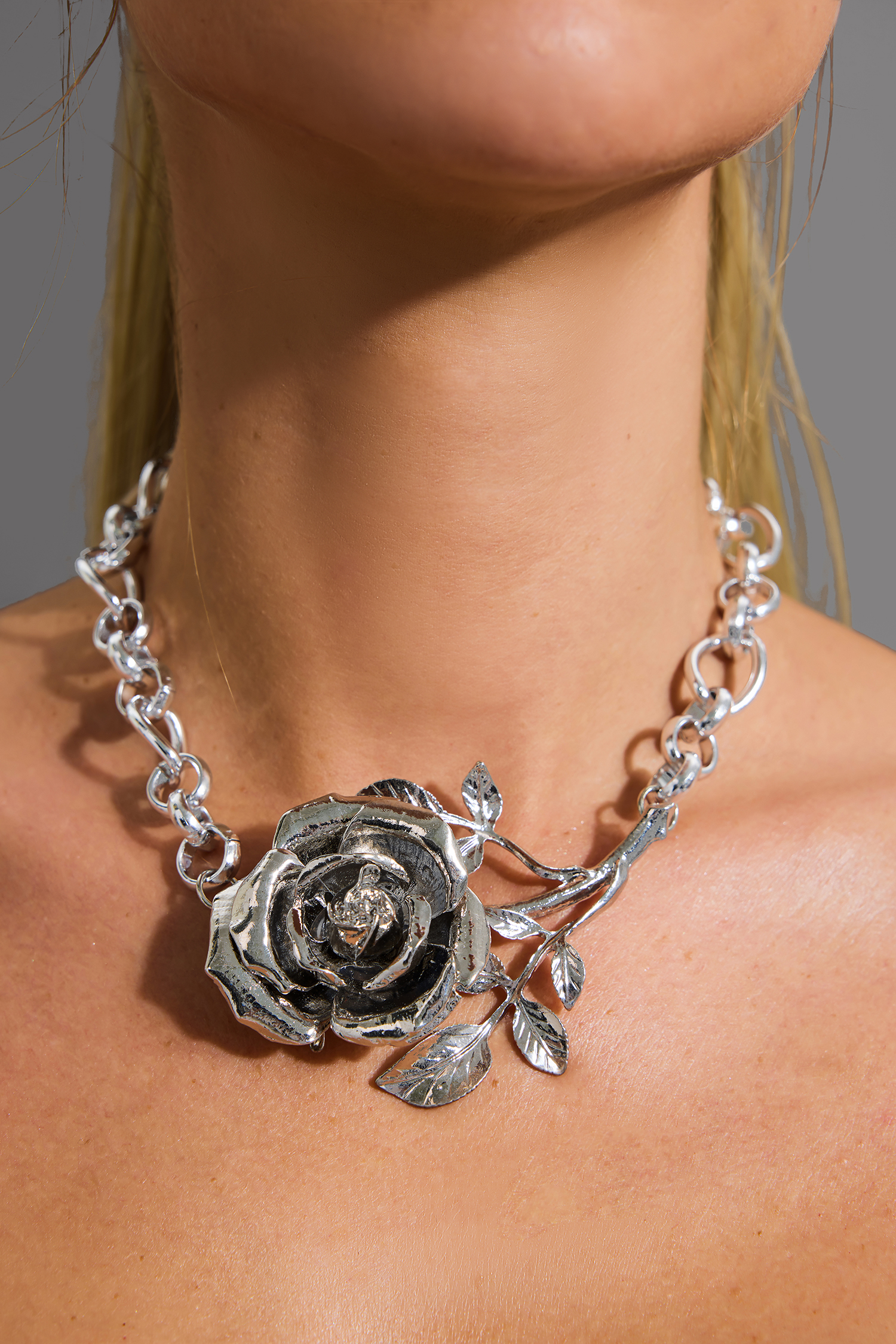 Metal Flower Necklace