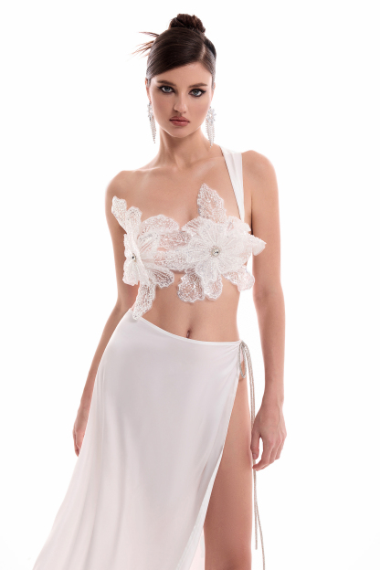 3D Flower Embroidered Backless Top & Solid Split Maxi Skirt Set