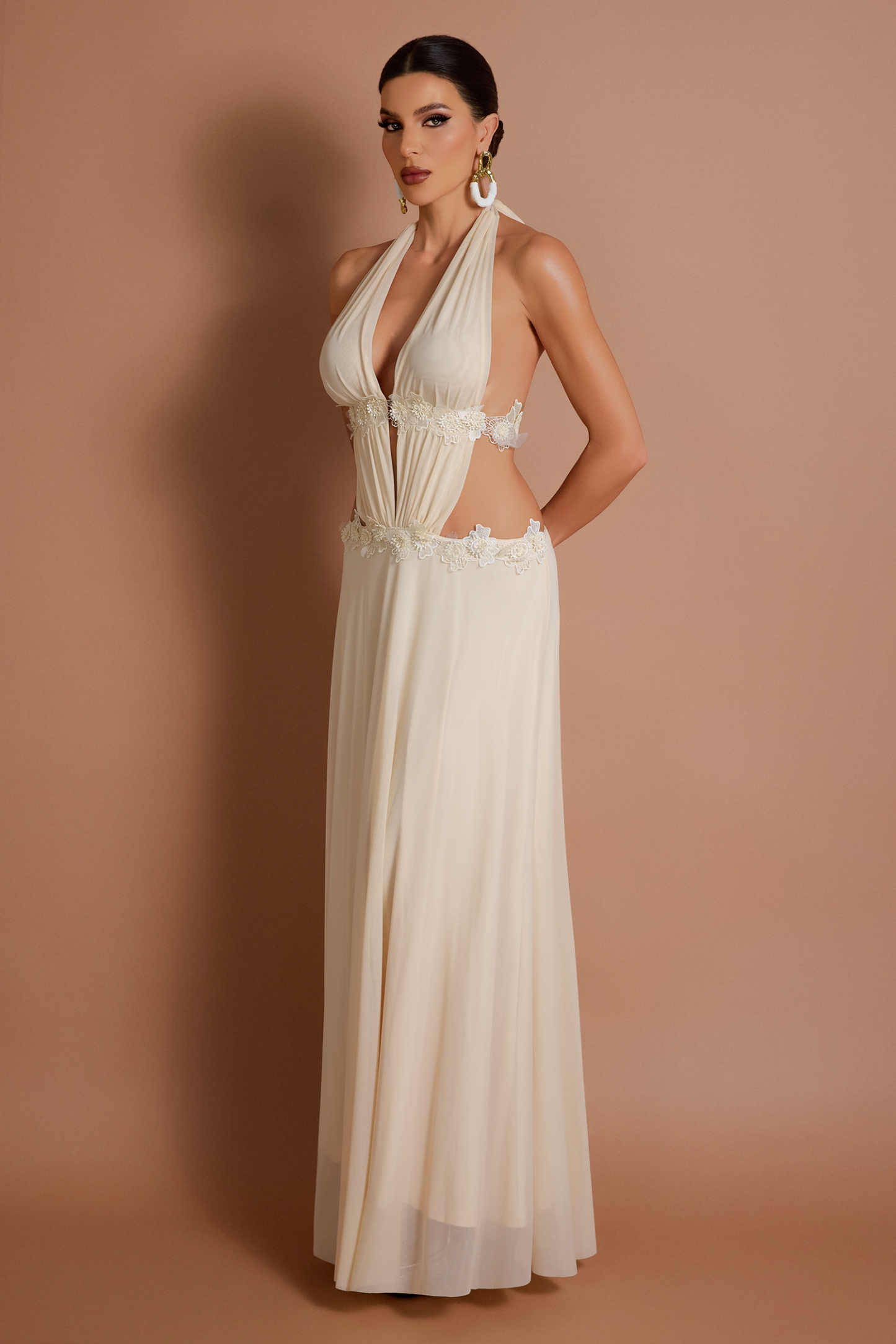 Mesh Splicing Lace Flower Halter Neck Maxi Dress