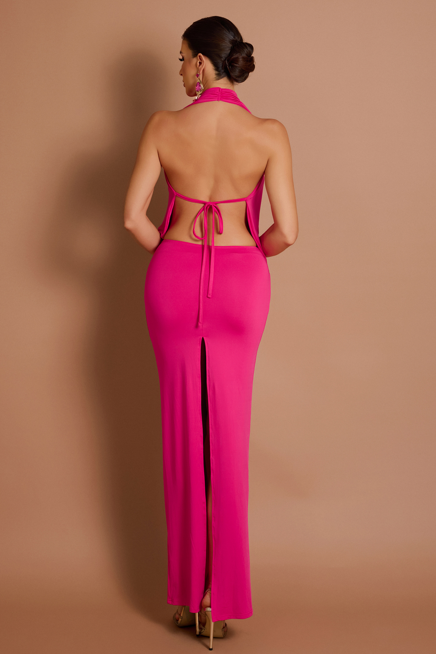 Solid Halter Neck Sleeveless Maxi Dress