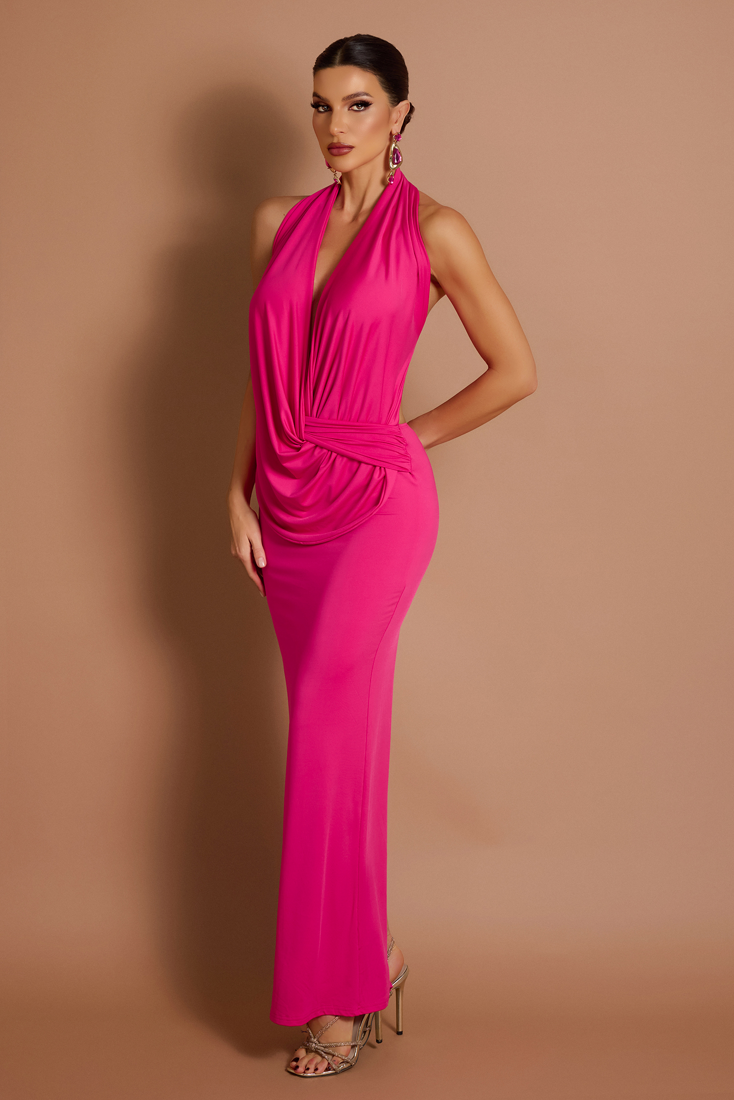 Solid Halter Neck Sleeveless Maxi Dress